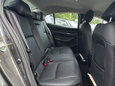 Used 2024 MAZDA MAZDA3 s FWD image 20