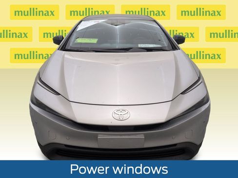 Used 2023 Toyota Prius LE image 14