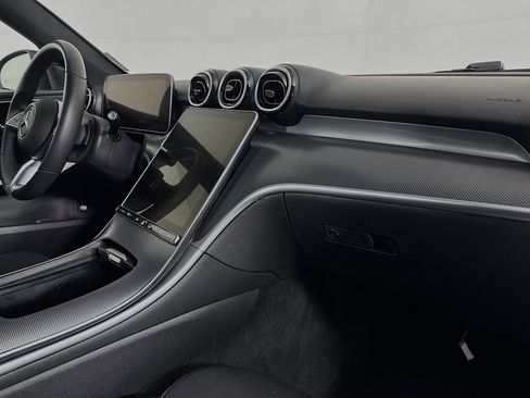 Used 2024 Mercedes-Benz C 300 Sedan image 28