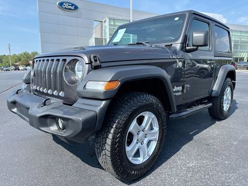 Used 2020 Jeep Wrangler Sport AWD/4WD image 1