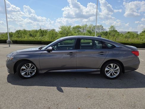 Used 2018 Honda Accord LX image 14