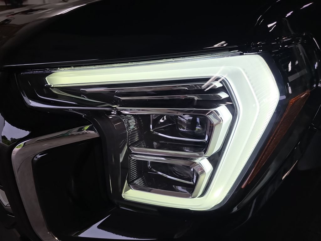 New 2027 GMC Terrain Elevation w/ Elevation Premium Package AWD/4WD image 31