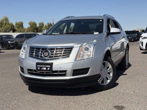 Used 2013 Cadillac SRX Luxury image 3