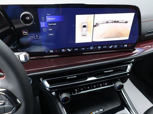 New 2026 Chevrolet Traverse RS image 24