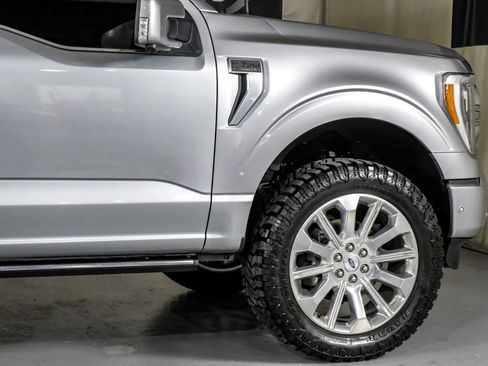 Used 2022 Ford F150 Limited image 7