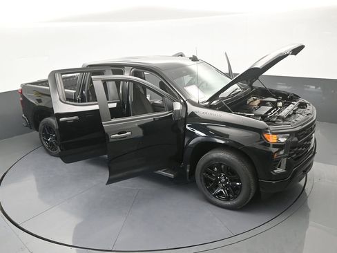 Used 2023 Chevrolet Silverado 1500 Custom image 71