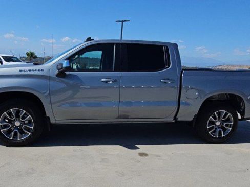 Used 2025 Chevrolet Silverado 1500 LT w/ Convenience Package II RWD image 5