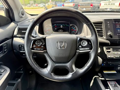 Used 2021 Honda Pilot Elite image 17