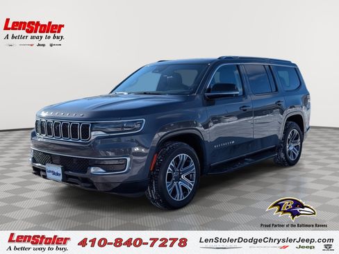 Used 2024 Jeep Wagoneer 4WD w/ Premium Group I image 1