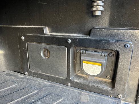 Used 2015 Toyota Tacoma 4x4 Double Cab w/ TRD Sport Package image 10