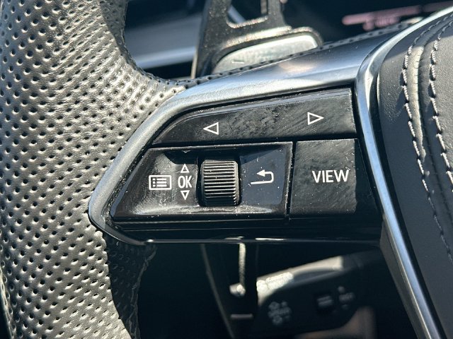 Used 2023 Audi S8 w/ S8 Executive Package AWD/4WD image 43