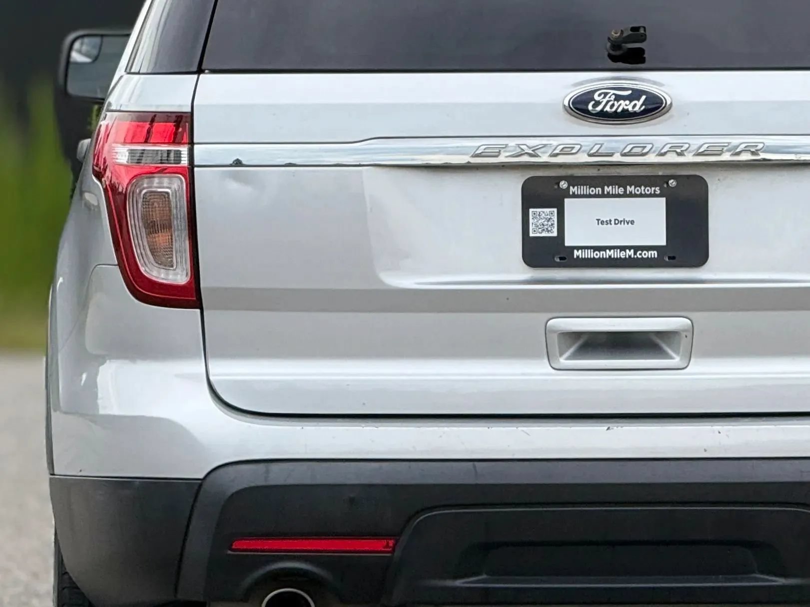 Used 2015 Ford Explorer FWD image 13