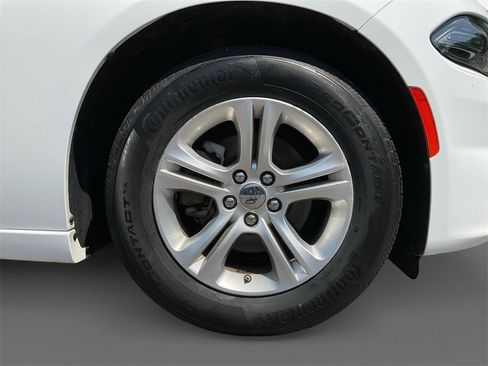 Used 2023 Dodge Charger SXT image 8