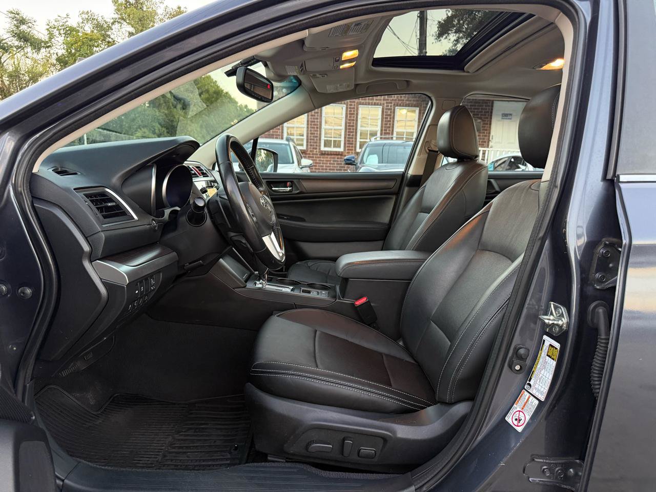 Used 2016 Subaru Legacy 3.6R Limited AWD/4WD image 15