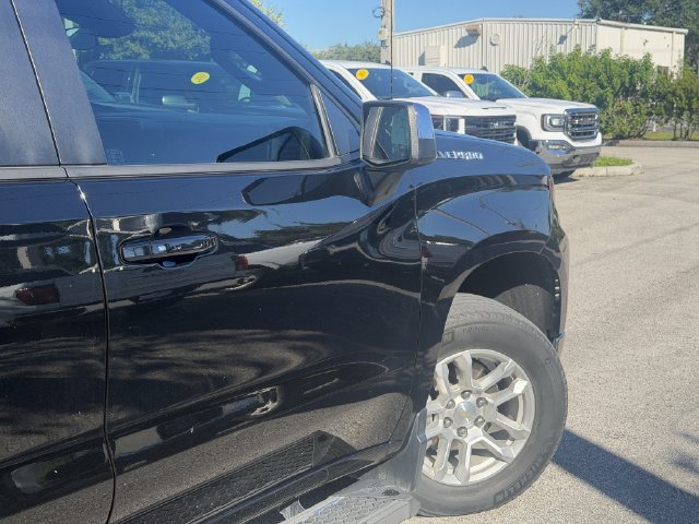 Used 2023 Chevrolet Silverado 1500 LT RWD image 9