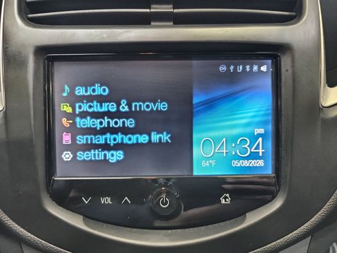 Used 2015 Chevrolet Trax LT w/ LT Plus Package AWD/4WD image 28