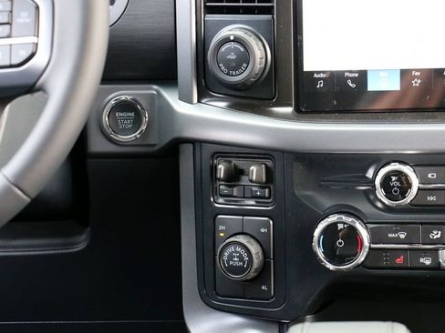 New 2026 Ford F150 XLT w/ Equipment Group 302A MID AWD/4WD image 27