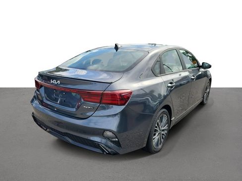 Used 2023 Kia Forte GT-Line w/ GT-Line Technology Package FWD image 3