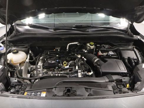 Used 2020 Ford Escape SE FWD image 25
