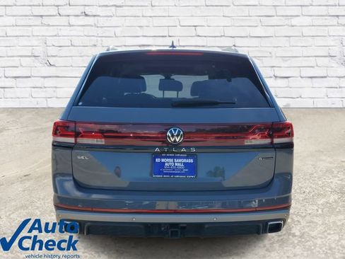 Used 2024 Volkswagen Atlas Peak Edition SEL AWD/4WD image 3