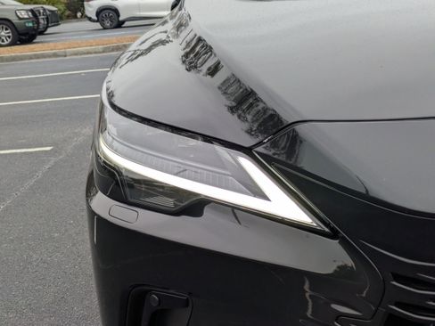 New 2026 Lexus RX 450h AWD w/ Convenience Package image 10