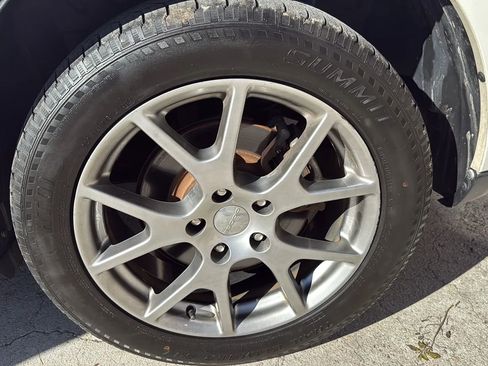 Used 2019 Dodge Journey GT image 48