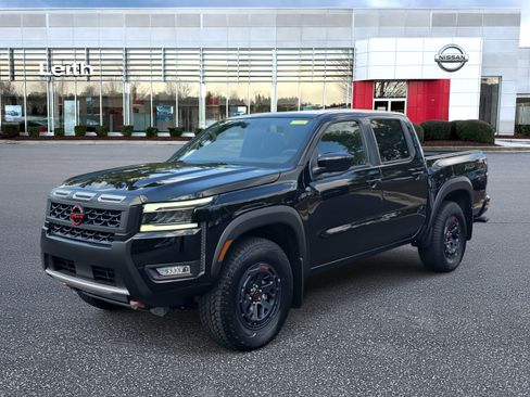New 2025 Nissan Frontier PRO-4X w/ Interior Protection Package image 1