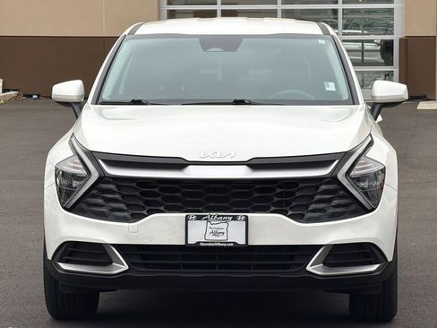 Used 2023 Kia Sportage LX image 6