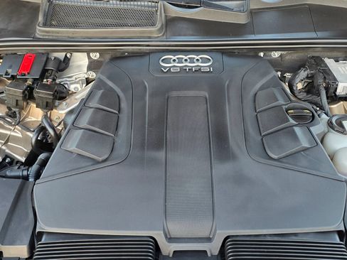 Used 2018 Audi Q7 3.0T Prestige w/ Prestige Package image 7