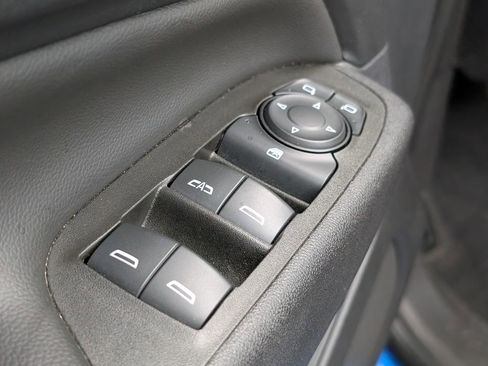 Used 2024 Chevrolet Equinox LT w/ LPO, Floor Liner Package FWD image 21