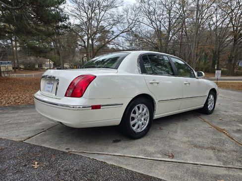 Used 2007 Kia Amanti w/ Leather Pkg image 3