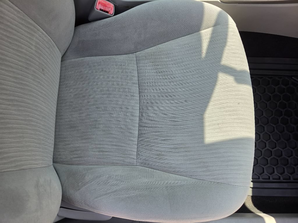 Used 2010 Toyota Corolla LE FWD image 36