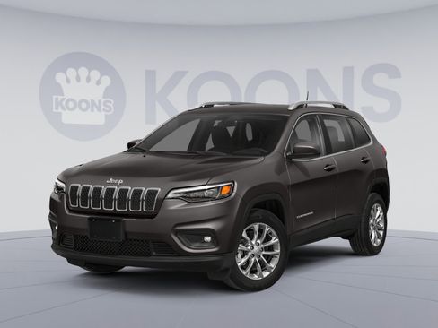 Used 2019 Jeep Cherokee Latitude Plus w/ Comfort/Convenience Group image 1