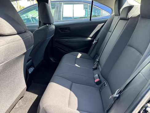 Used 2025 Toyota Corolla LE FWD image 23