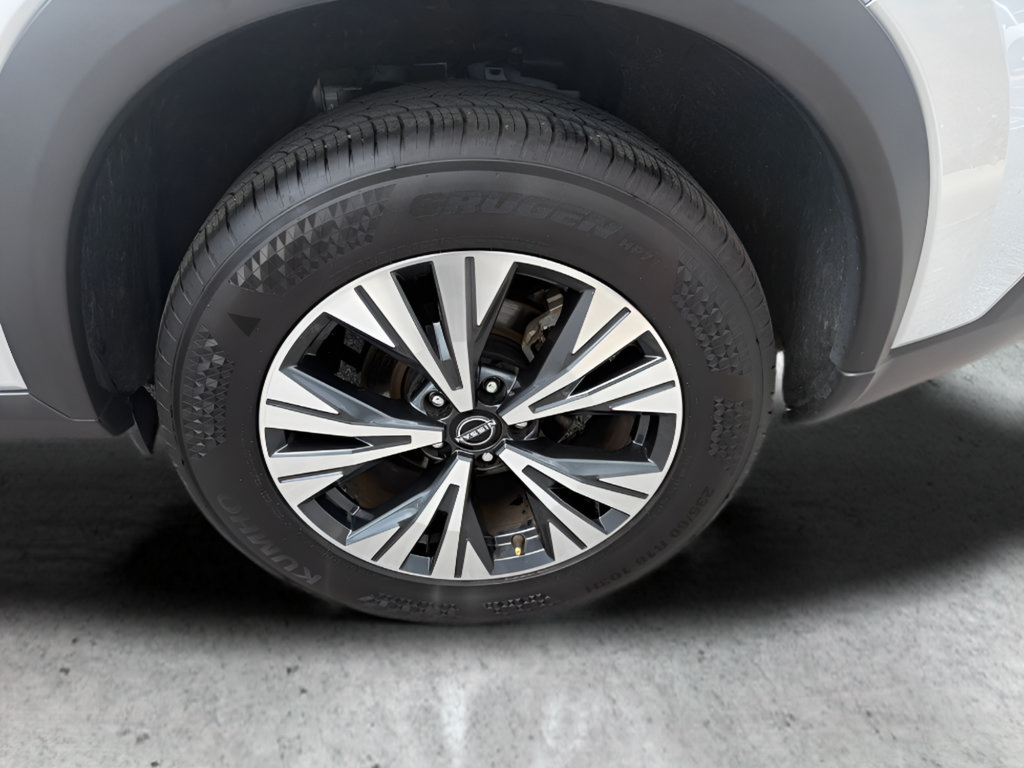 Used 2023 Nissan Rogue SV FWD image 47