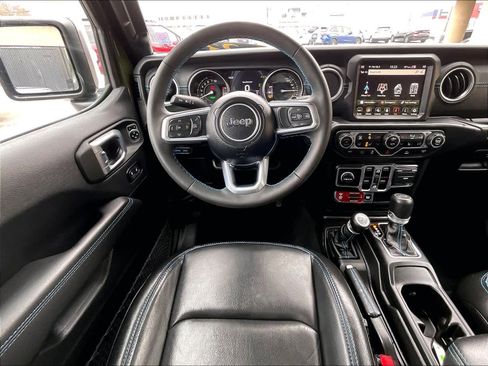 Used 2023 Jeep Wrangler Unlimited Rubicon 4xe w/ Cold Weather Group image 17