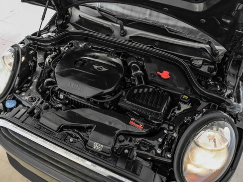 Used 2016 MINI Cooper 2-Door Hardtop image 33