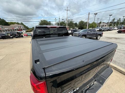 Used 2026 Chevrolet Silverado 1500 LTZ AWD/4WD image 8