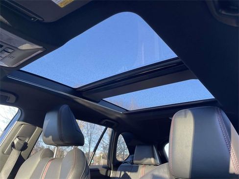 Used 2021 Toyota RAV4 XSE image 21