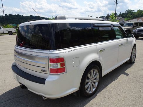 Used 2013 Ford Flex Limited FWD image 6