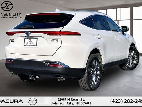 Used 2021 Toyota Venza Limited w/ Advanced Technology Package image 2