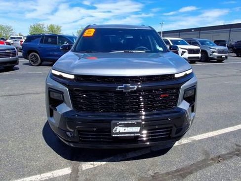 Certified 2026 Chevrolet Traverse RS w/ LPO, Floor Liner Package AWD/4WD image 3