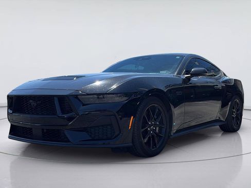 Used 2024 Ford Mustang GT Premium RWD image 6