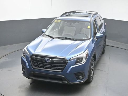 Used 2022 Subaru Forester Premium AWD/4WD image 44