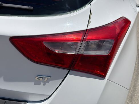 Used 2013 Hyundai Elantra GT w/ Touch & Go Pkg FWD image 24