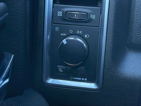 Used 2024 RAM 1500 Classic Warlock AWD/4WD image 18