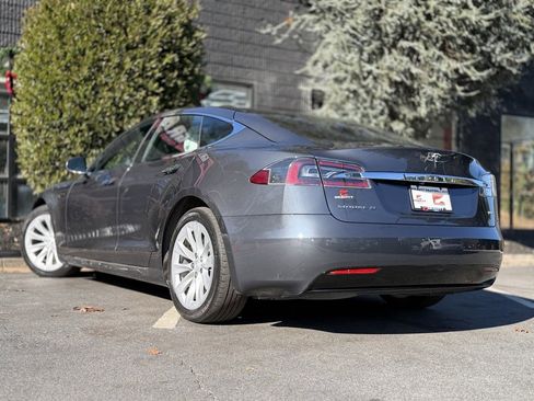 Used 2017 Tesla Model S 90D image 20