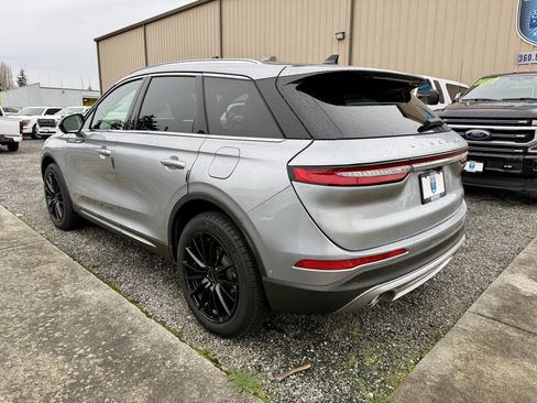 Used 2023 Lincoln Corsair Reserve w/ Equipment Group 202A image 3