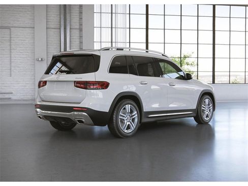 Certified 2022 Mercedes-Benz GLB 250 4MATIC image 22