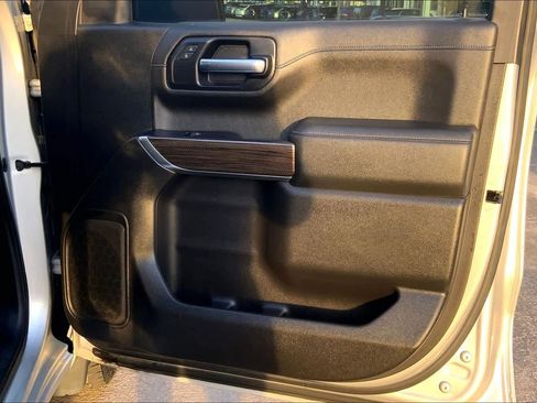 Used 2019 Chevrolet Silverado 1500 LT w/ All-Star Edition image 23